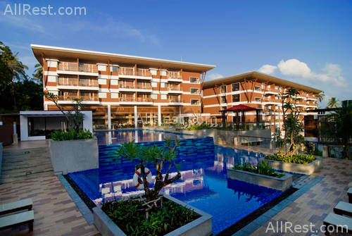 Peach Blossom Resort 